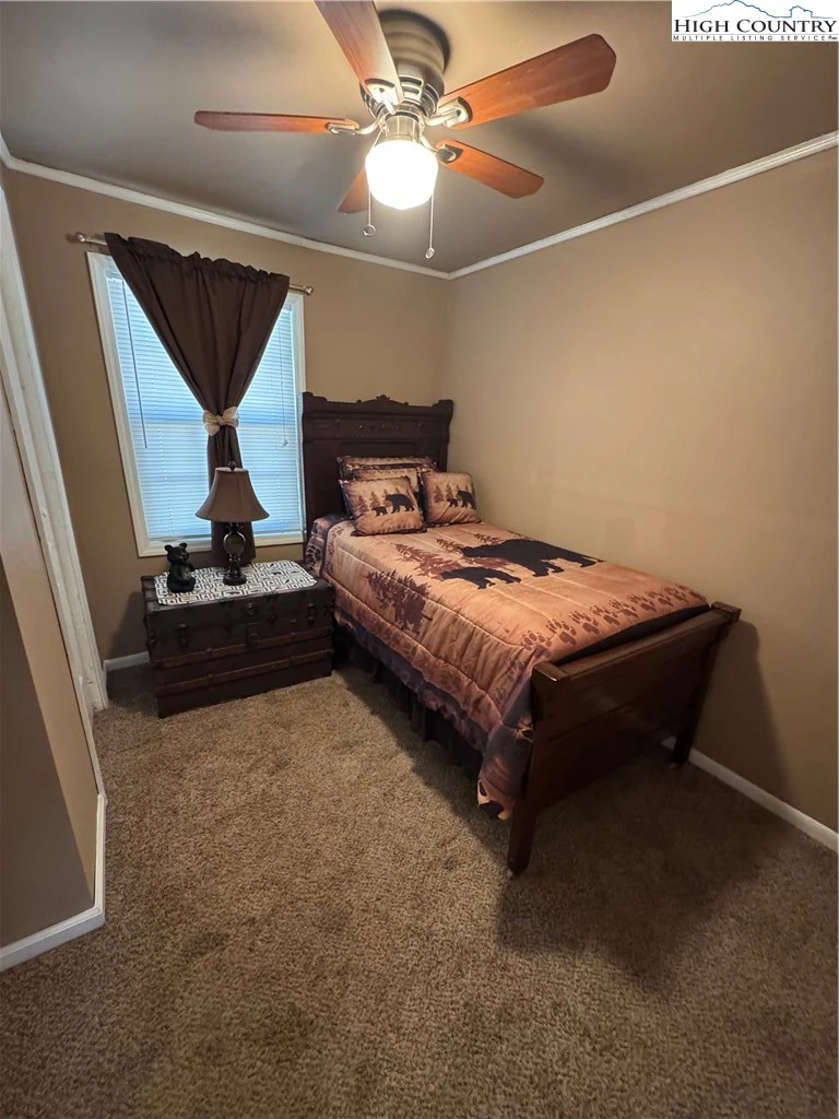 Image number 21 for the current listing