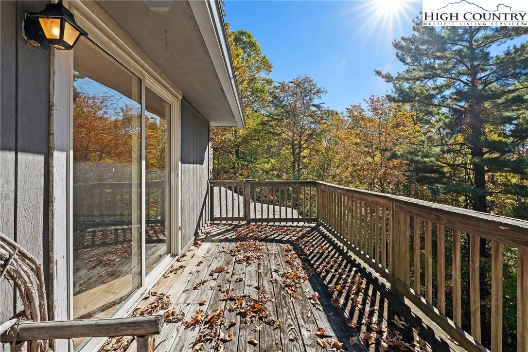Image number 6 for the current listing