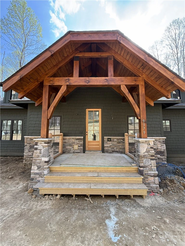 Image number 4 for the current listing