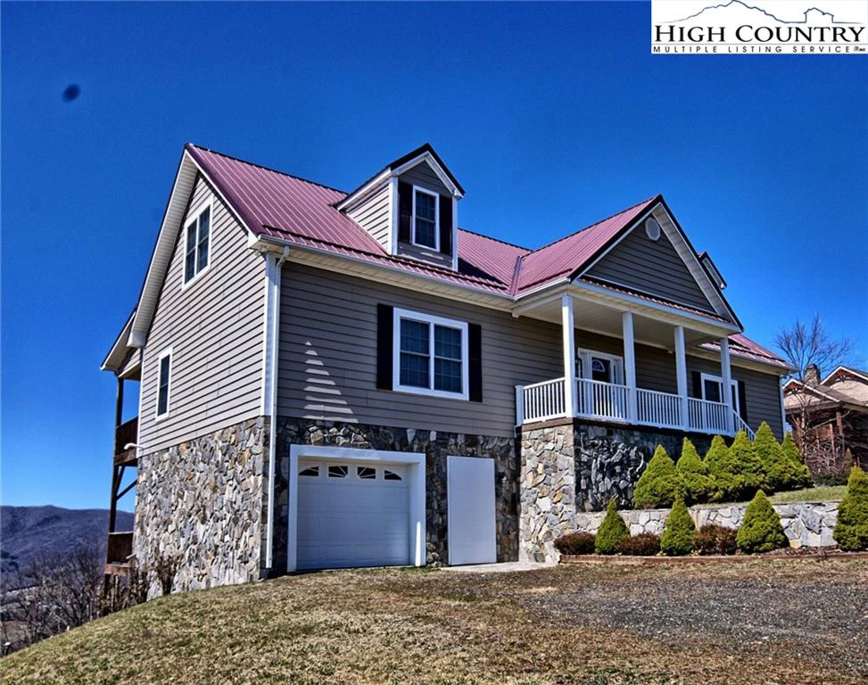 Image number 13 for the current listing
