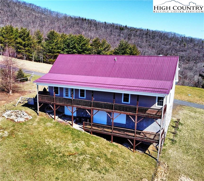 Image number 17 for the current listing