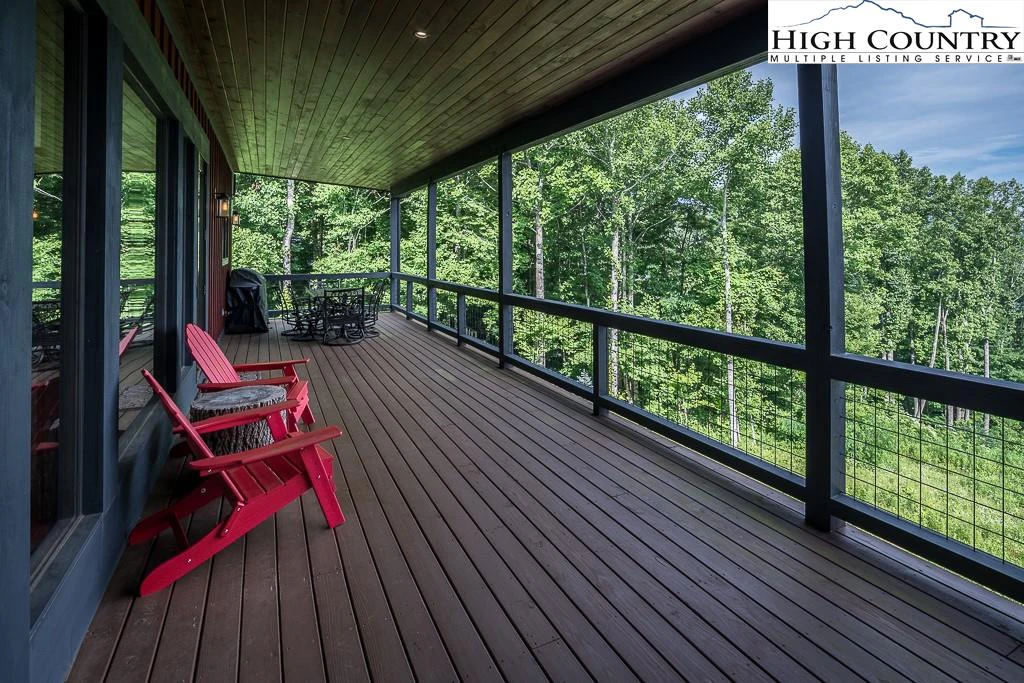 Image number 9 for the current listing