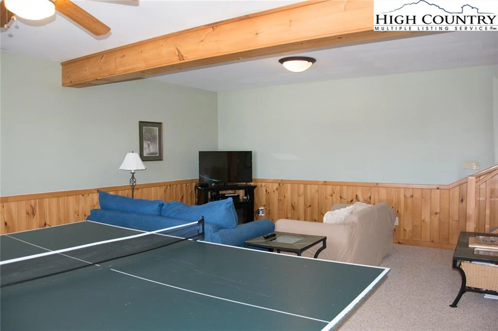 Image number 10 for the current listing