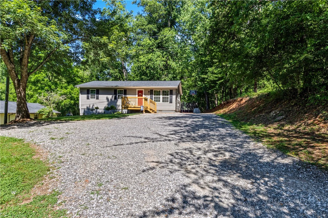 Image number 3 for the current listing