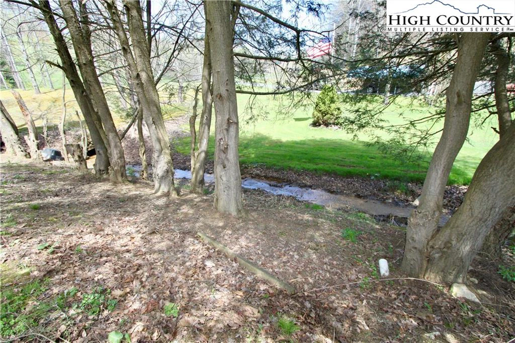 Image number 16 for the current listing