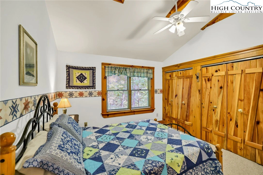 Image number 10 for the current listing