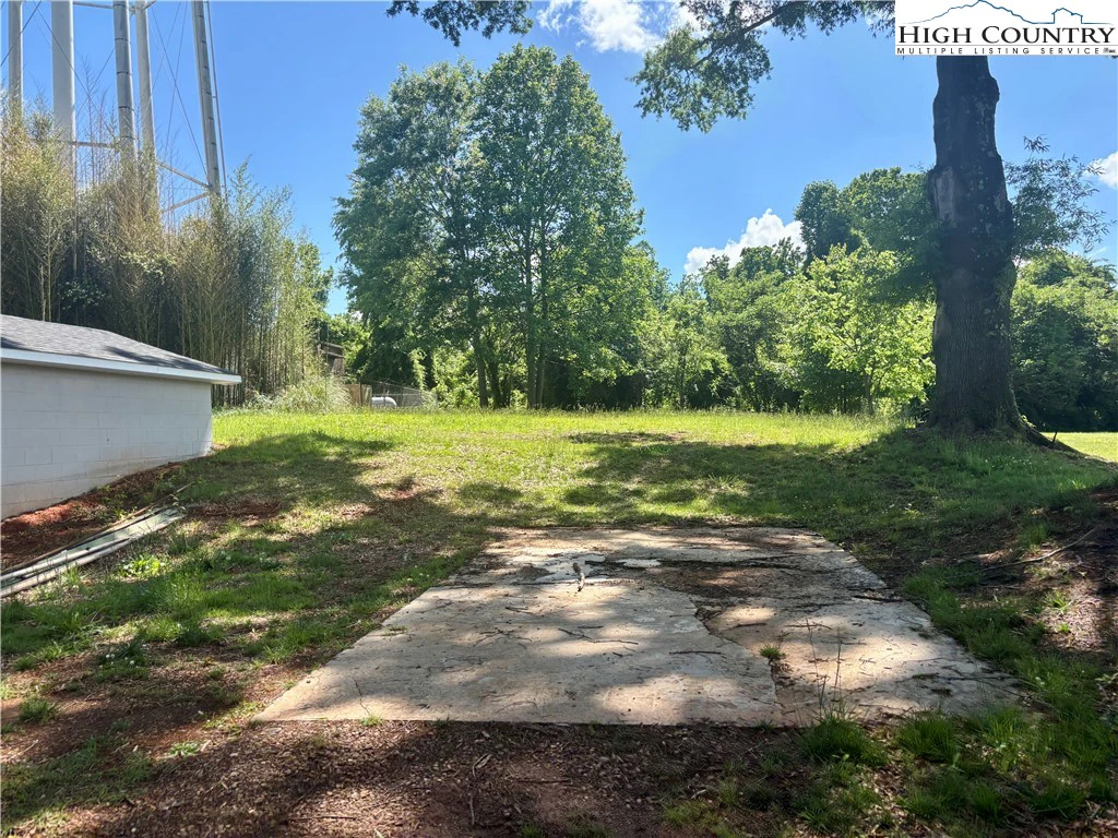 Image number 6 for the current listing
