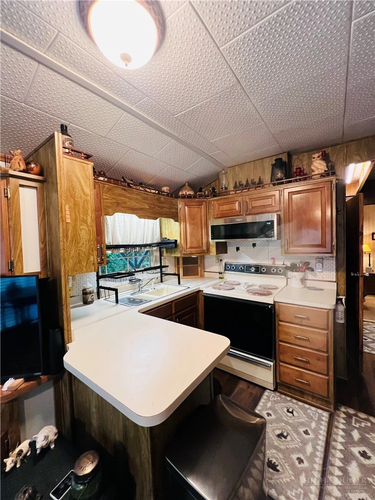 Image number 7 for the current listing