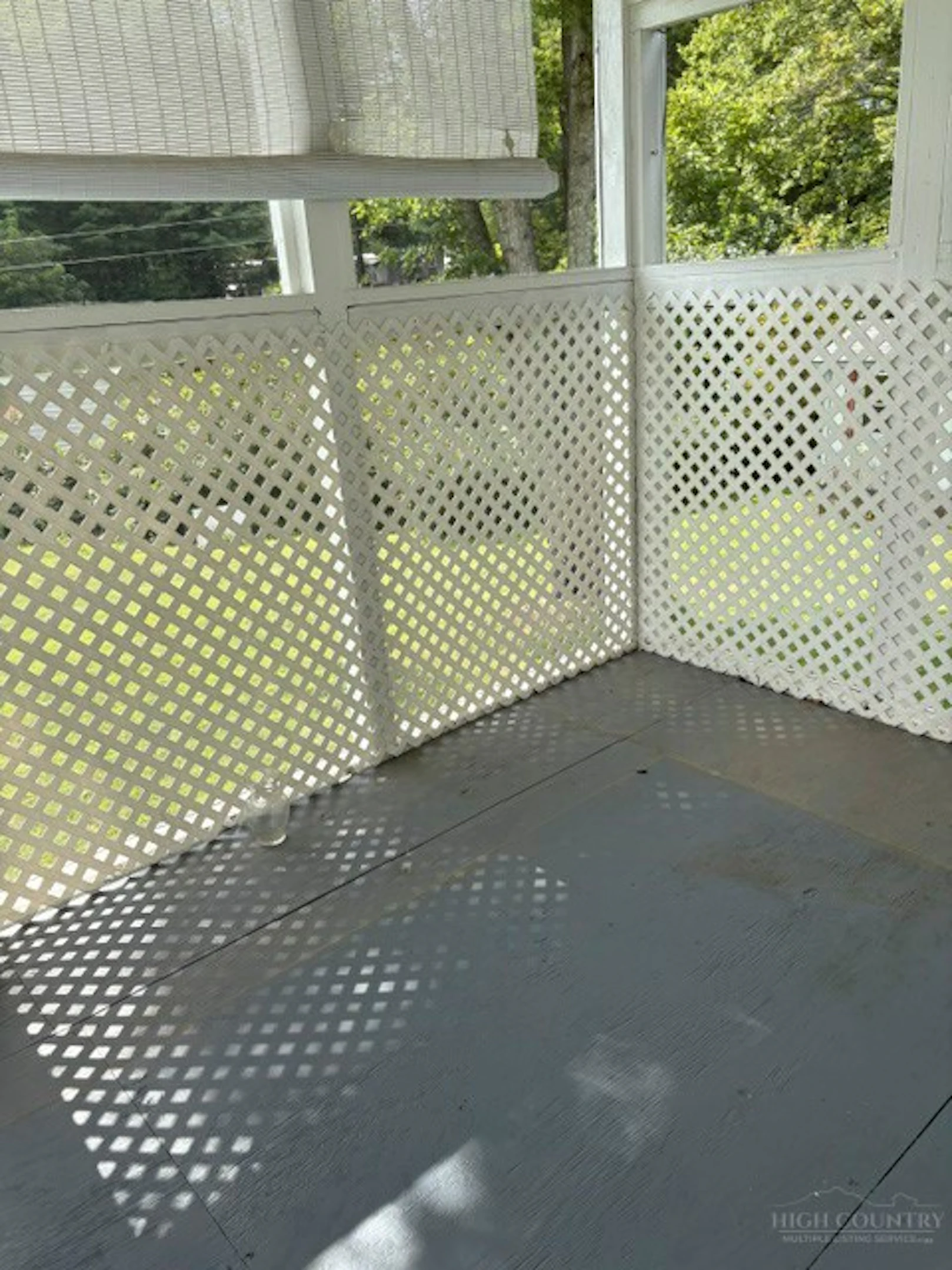 Image number 3 for the current listing