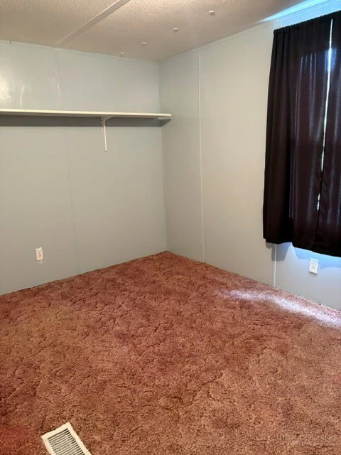 Image number 6 for the current listing