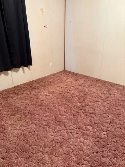 Image number 10 for the current listing