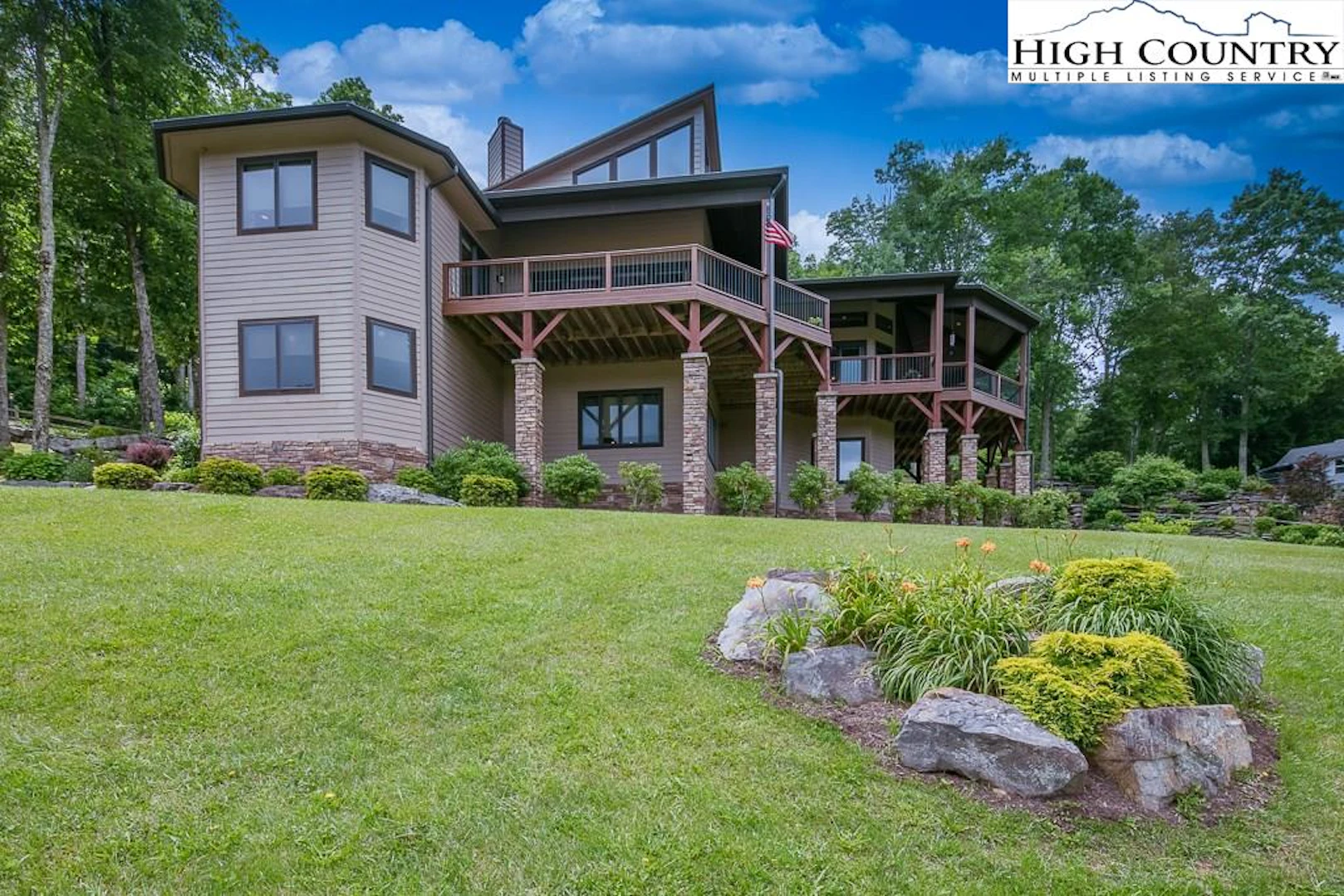 Image number 22 for the current listing