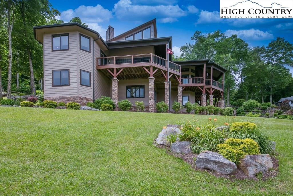 Image number 22 for the current listing