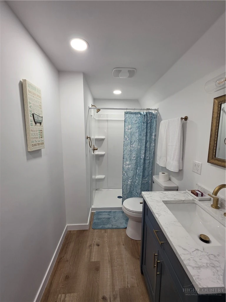 Image number 5 for the current listing