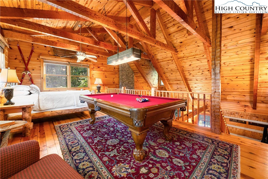 Image number 6 for the current listing