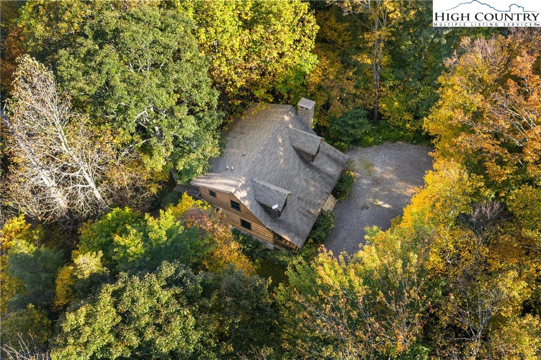 Image number 18 for the current listing