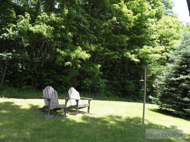 Image number 12 for the current listing