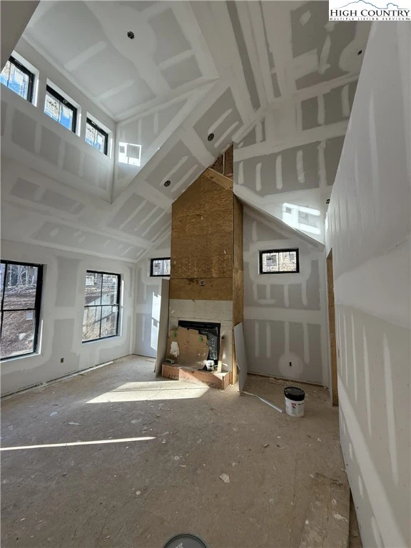 Image number 5 for the current listing