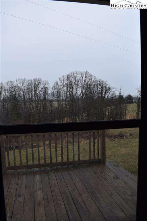 Image number 3 for the current listing
