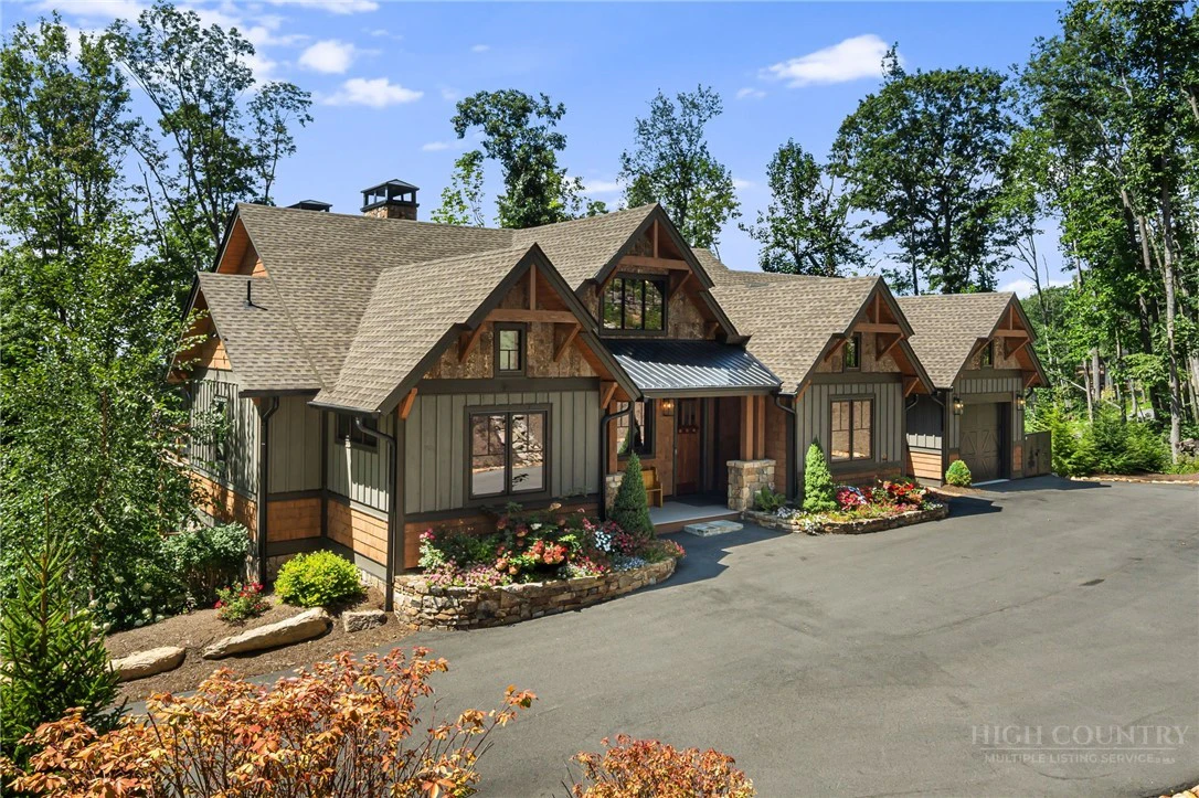 Image number 5 for the current listing