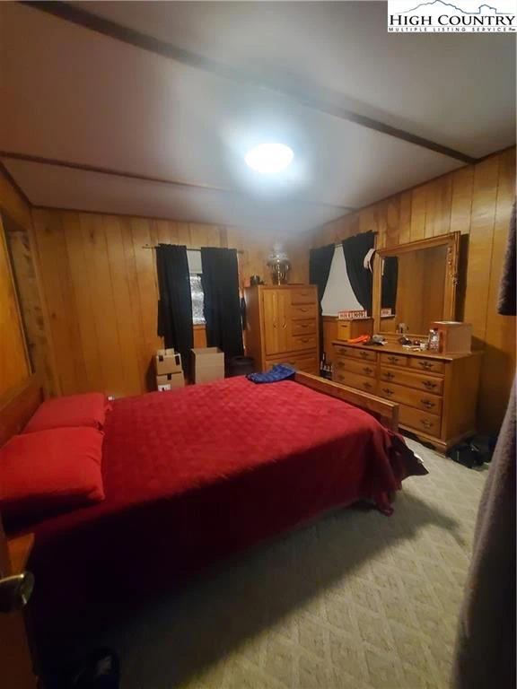 Image number 8 for the current listing