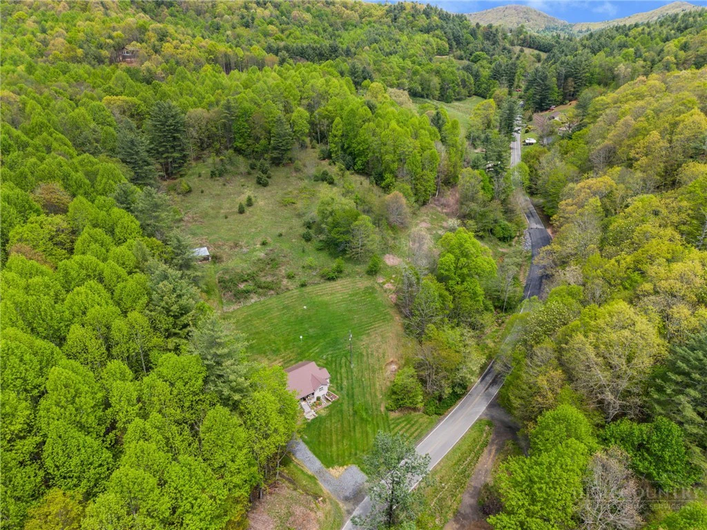 Image number 18 for the current listing