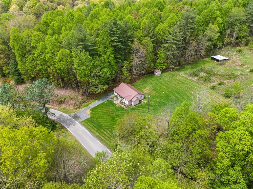 Image number 15 for the current listing