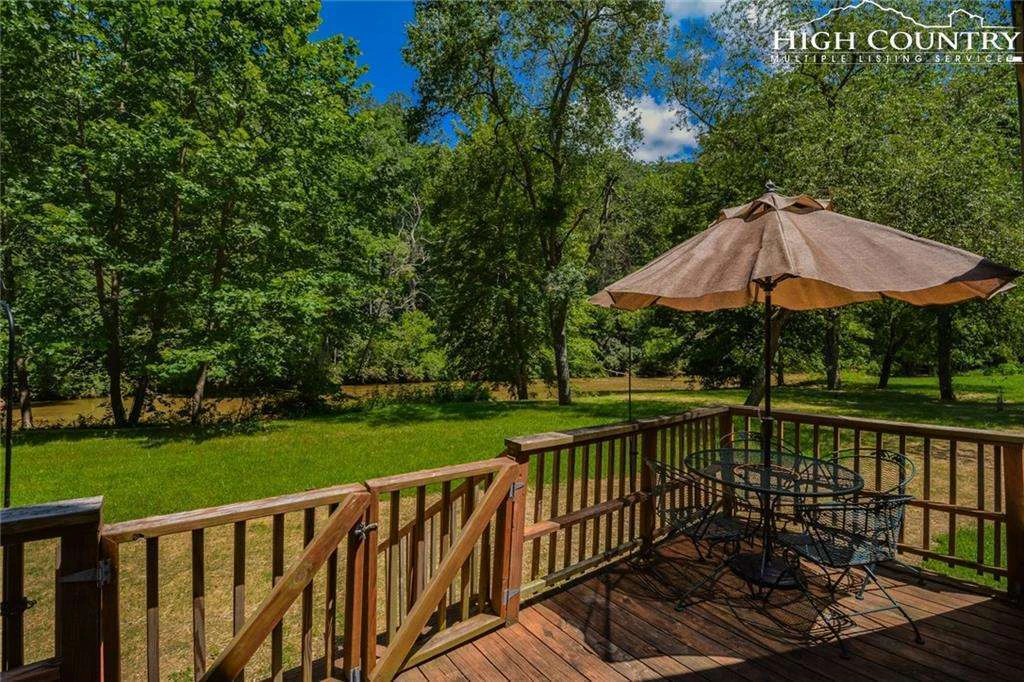 Image number 8 for the current listing