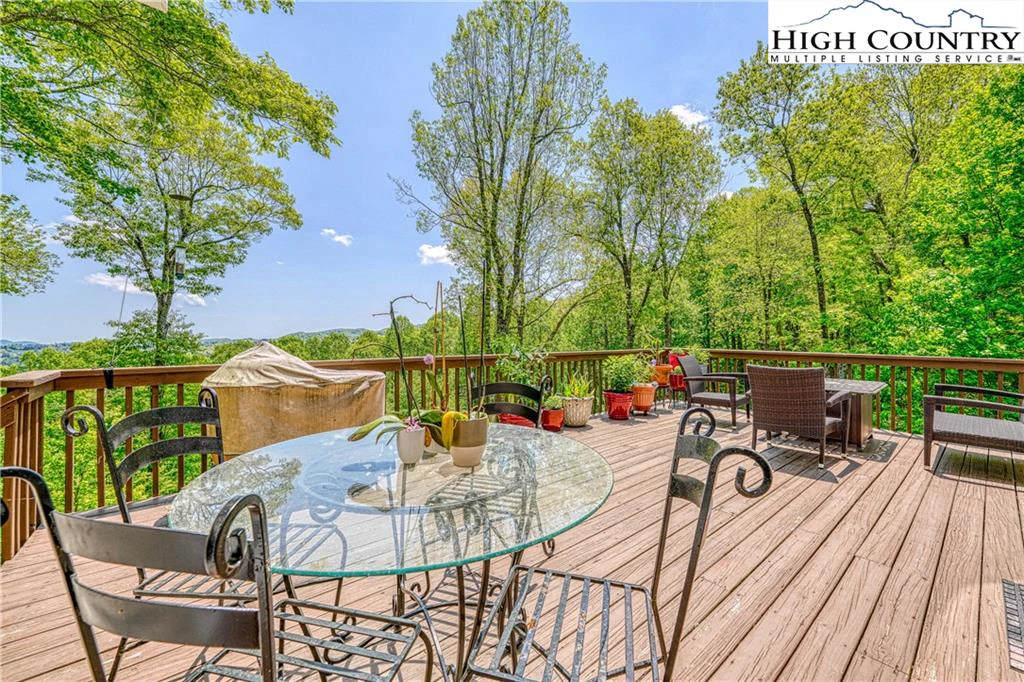 Image number 20 for the current listing