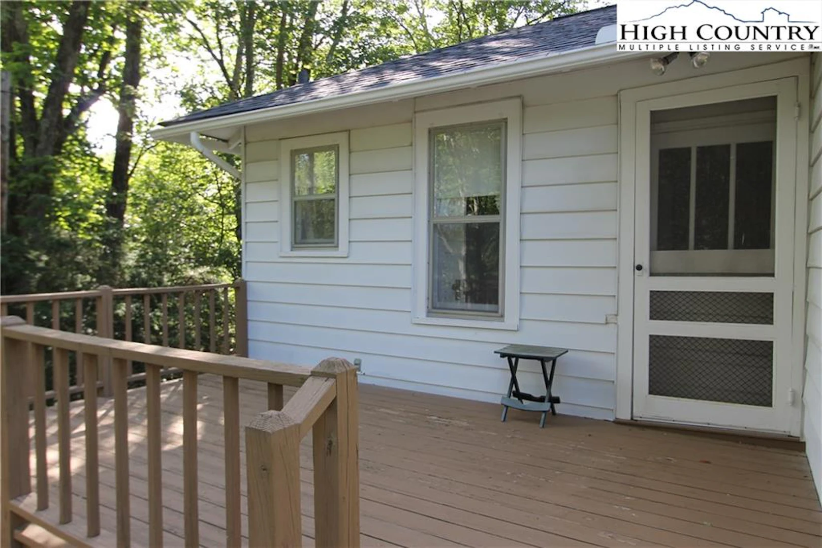 Image number 7 for the current listing
