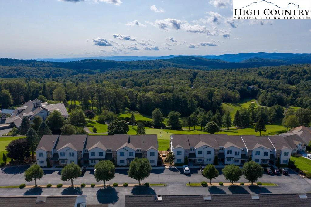 Image number 1 for the current listing