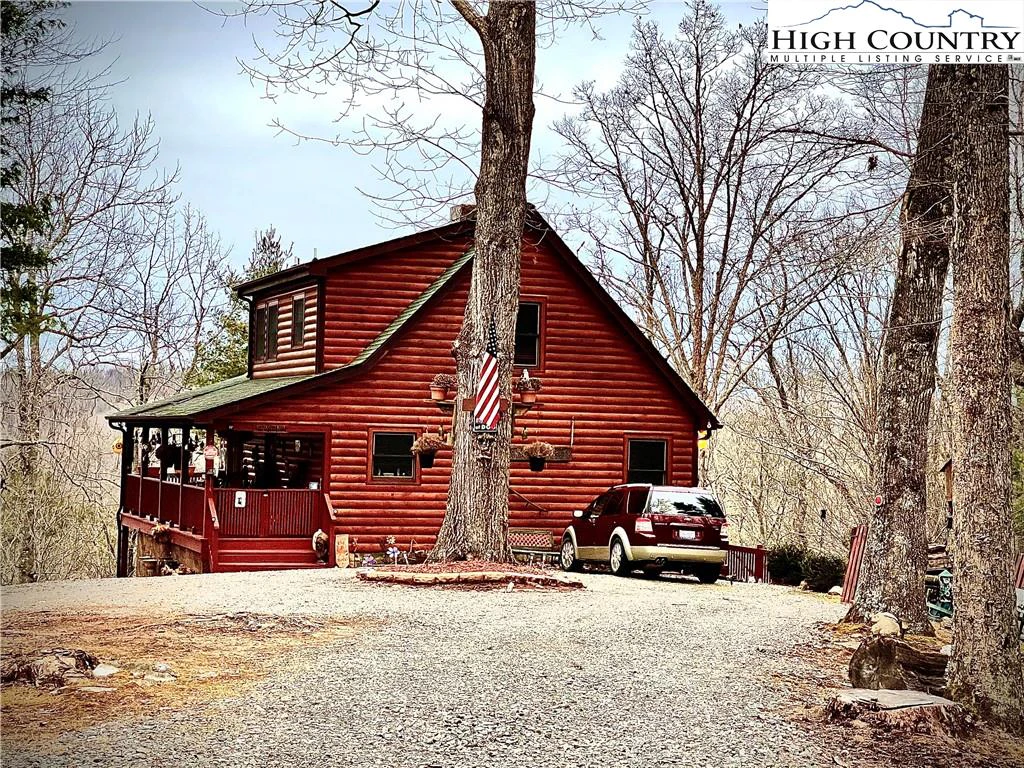 Image number 1 for the current listing
