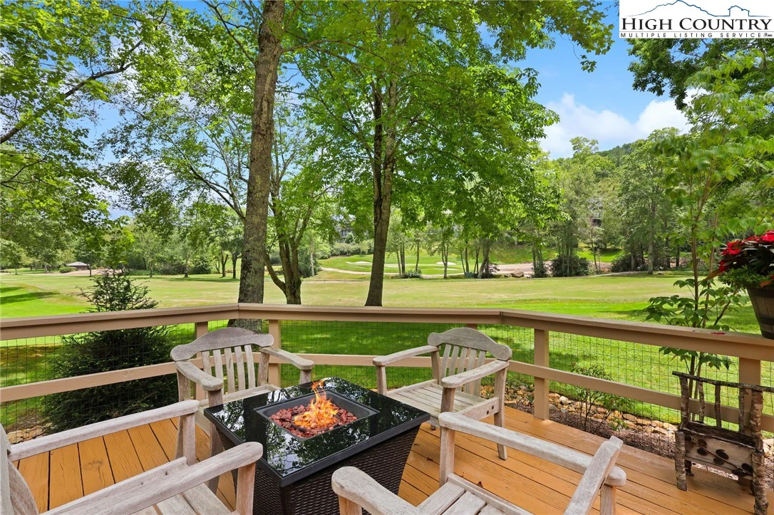 Image number 12 for the current listing