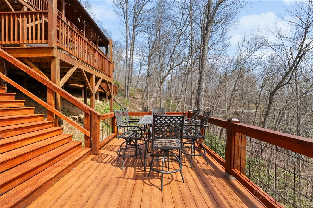 Image number 8 for the current listing