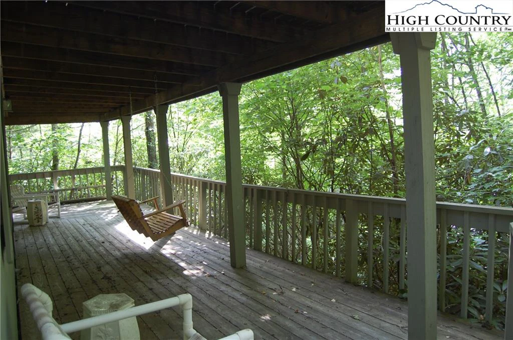 Image number 7 for the current listing
