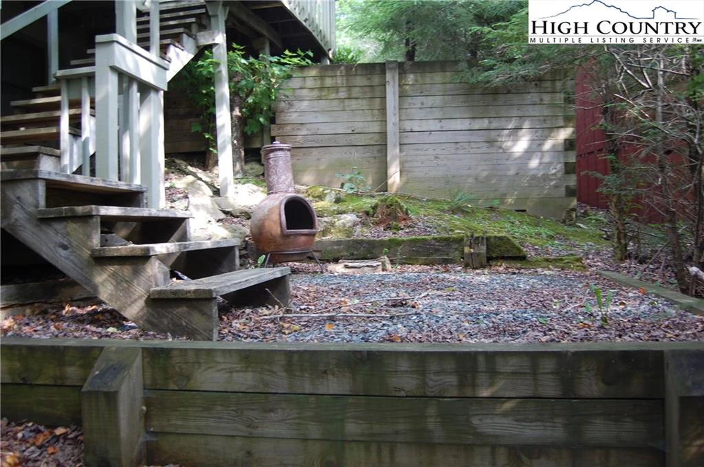 Image number 6 for the current listing