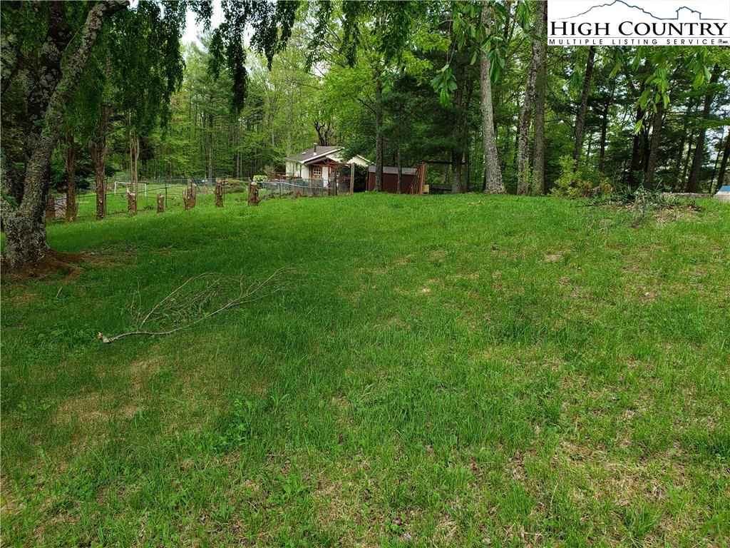 Image number 13 for the current listing
