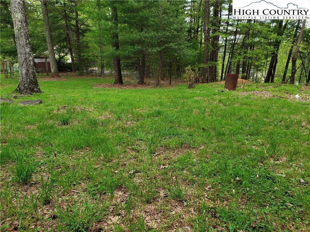 Image number 17 for the current listing