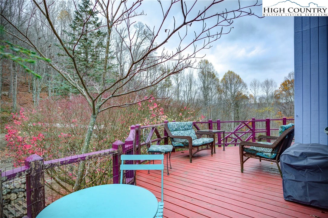 Image number 6 for the current listing