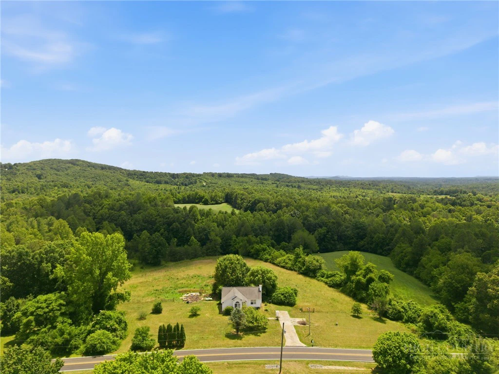 Image number 4 for the current listing
