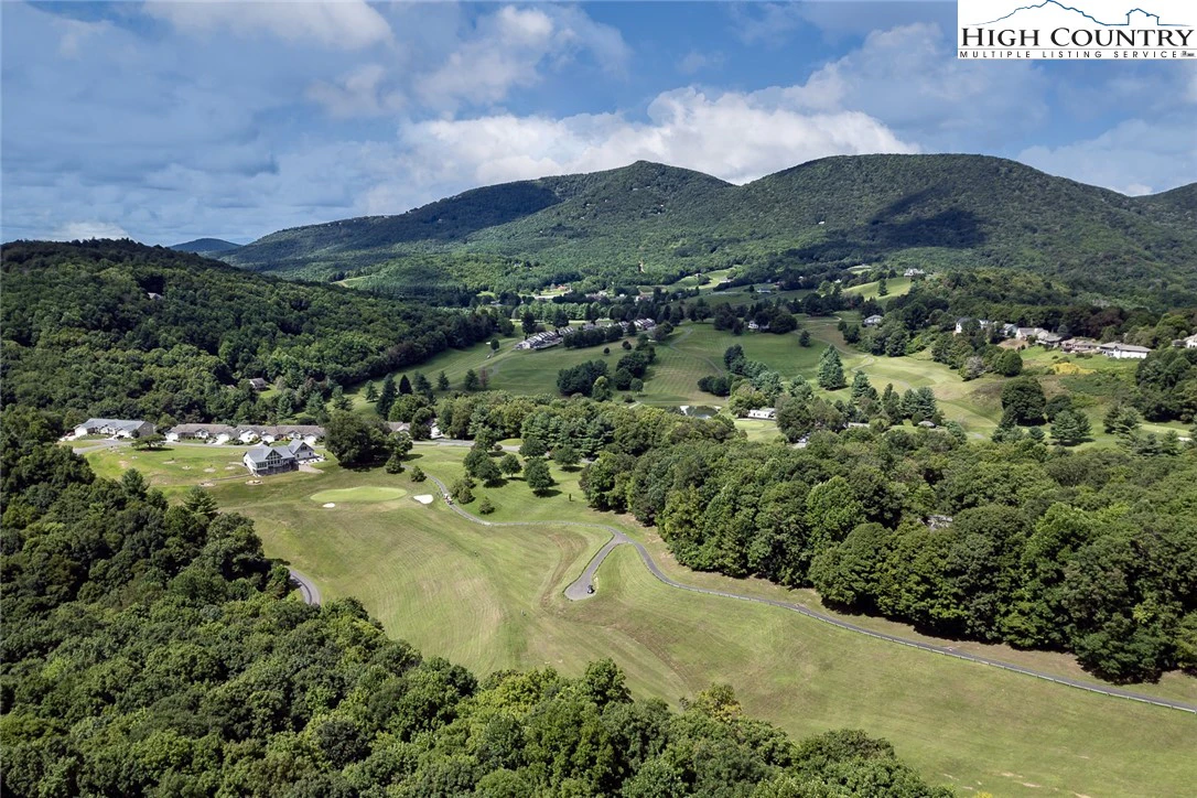 Image number 20 for the current listing