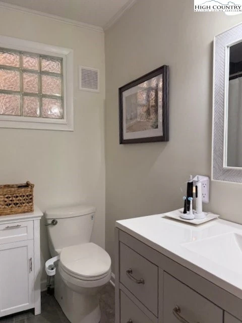 Image number 8 for the current listing
