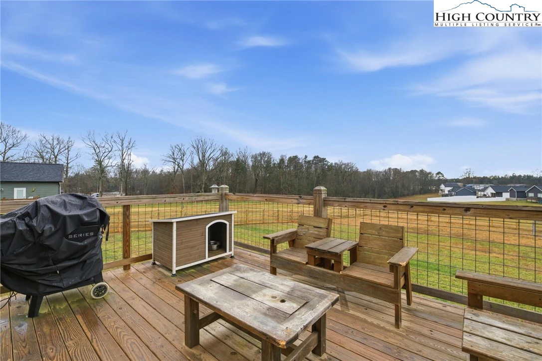 Image number 20 for the current listing
