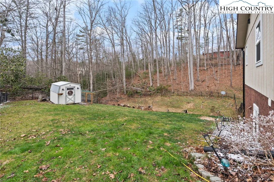 Image number 20 for the current listing