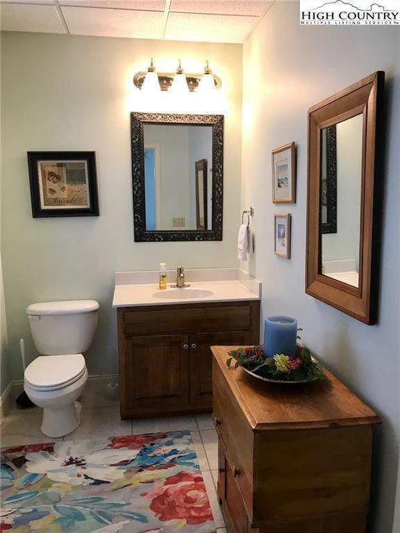 Image number 6 for the current listing