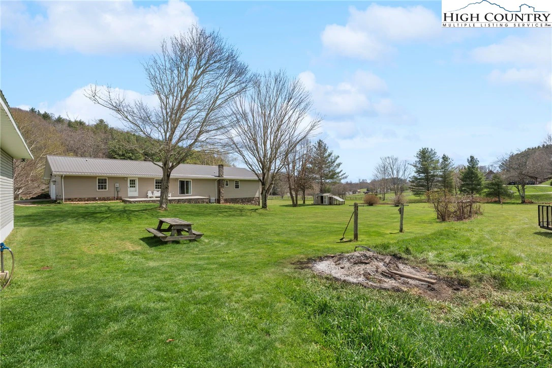Image number 12 for the current listing