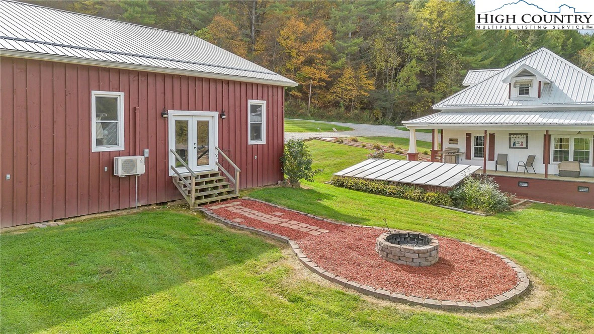 Image number 6 for the current listing
