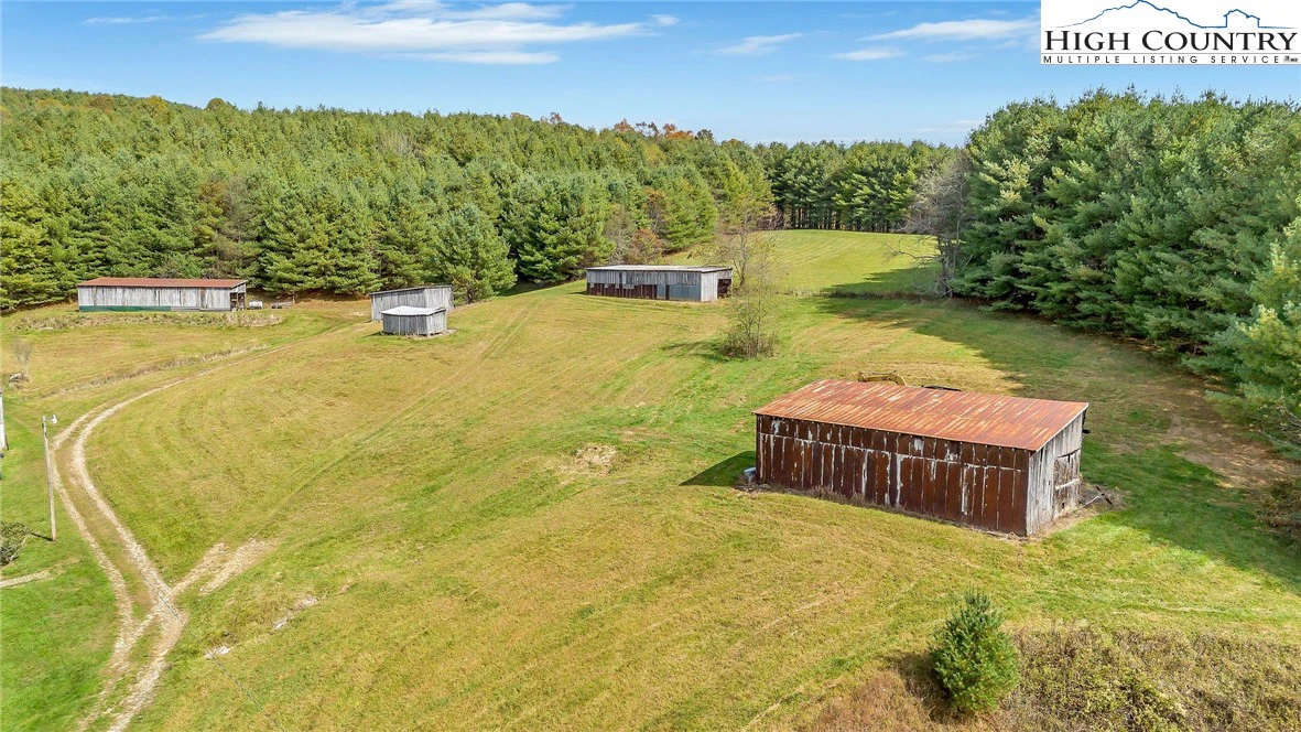 Image number 19 for the current listing