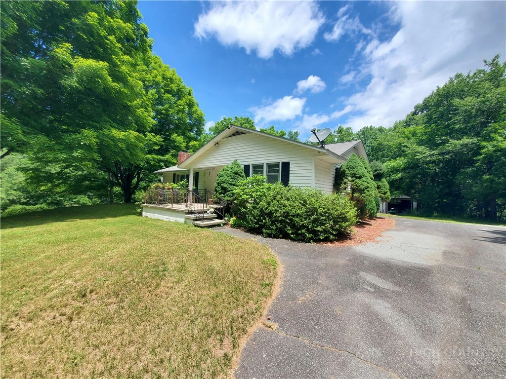 Image number 6 for the current listing