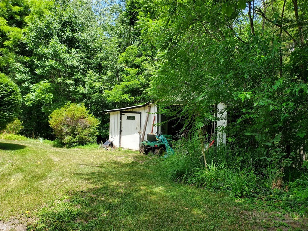 Image number 10 for the current listing